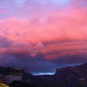 Nuage rouge sur rochers Naye - 001